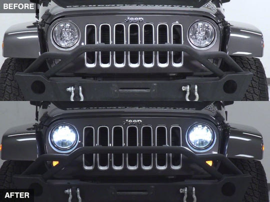 Raxiom07-18 Jeep Wrangler JK LED Halo Projector Headlights- Chrome Housing (Clear Lens)