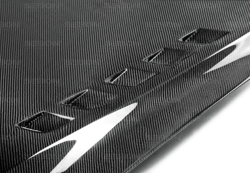 Seibon 14-20 Lexus IS250/IS300 BT Style Carbon Fiber Hood