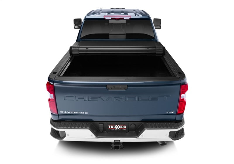 Truxedo 2020 GMC Sierra & Chevrolet Silverado 2500HD & 3500HD 6ft 9in Sentry CT Bed Cover